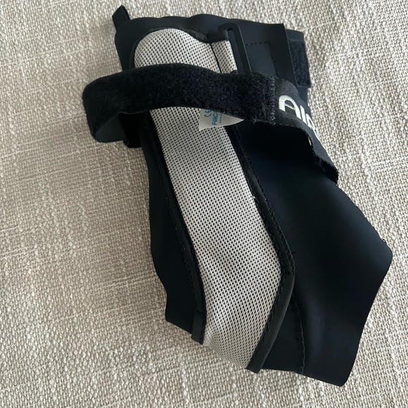 AirCast ankle support: Large/Left - Picture 5 of 5